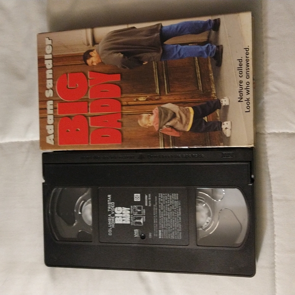 6/$15 Big Daddy Original Movie 1999 - Adam Sandler  vhr tape - Picture 3 of 4